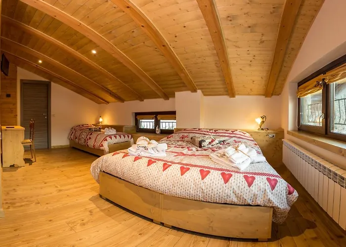 Del Contadino سوندريو
